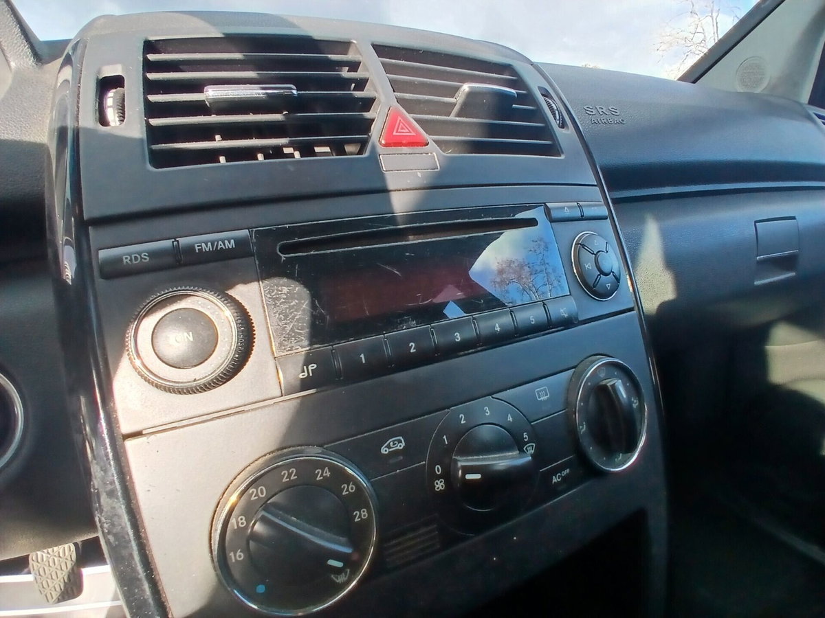 Mercedes-Benz Classe A 180 CDI Classic (11)