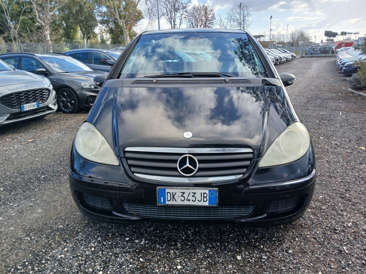 Mercedes-Benz Classe A 180 CDI Classic (2)
