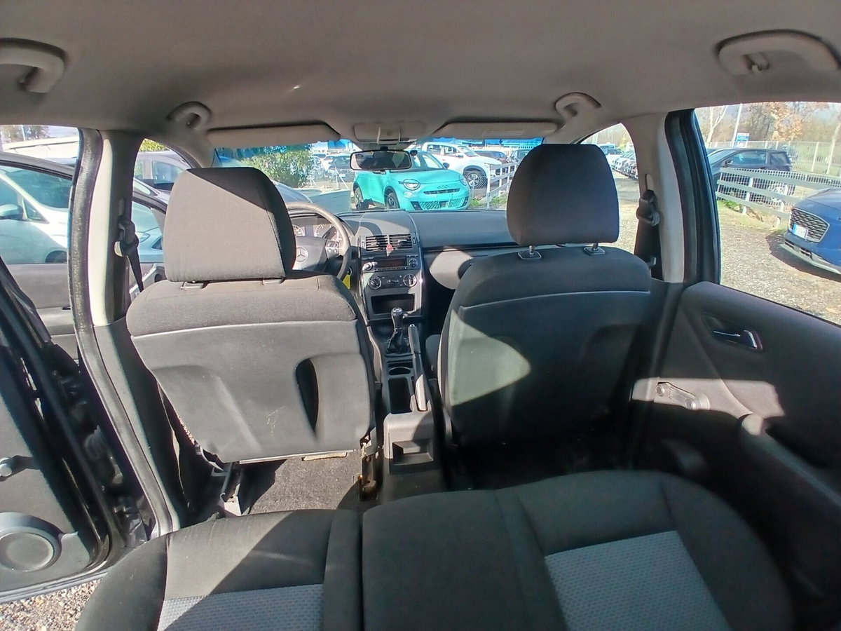 Mercedes-Benz Classe A 180 CDI Classic (7)