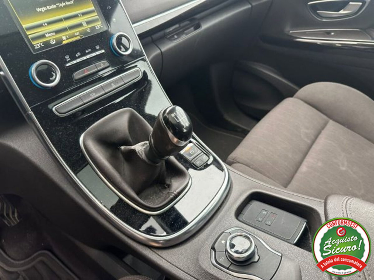 Renault Espace dCi Energy  Zen (8)