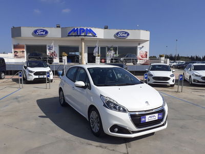Peugeot 208 100 5 porte Allure usata