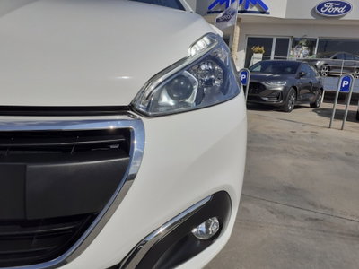 Peugeot 208 100 5 porte Allure (10)