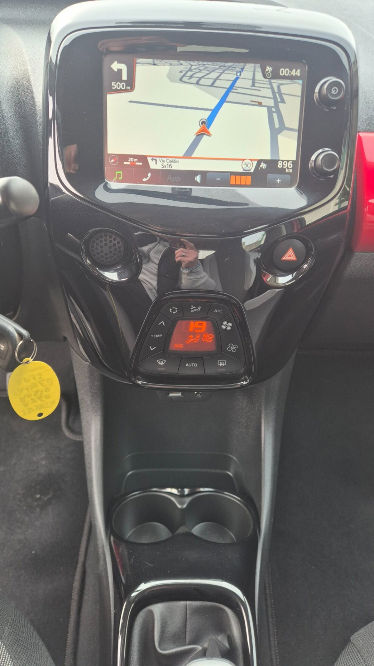Toyota Aygo 1.0 VVT-i 69 CV 5 porte x-cool (15)