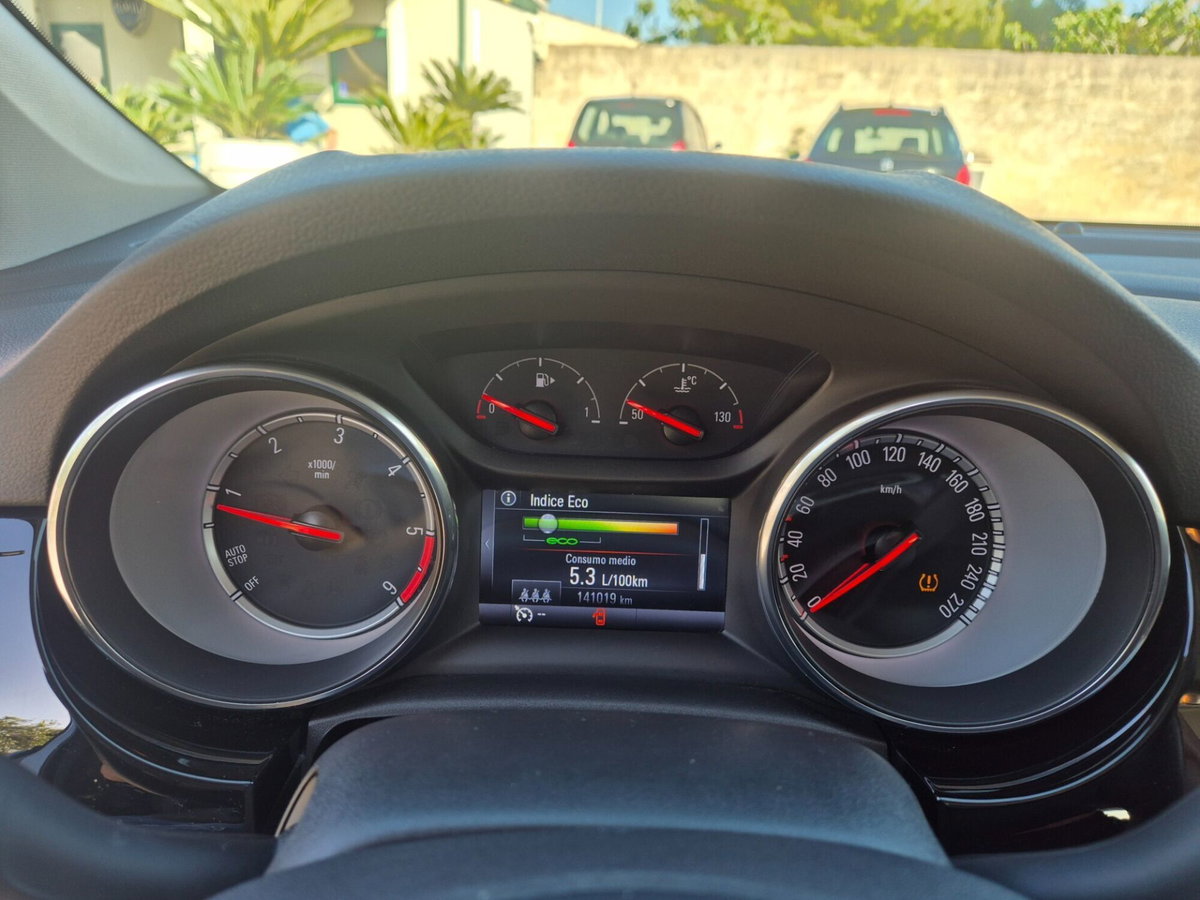 Opel Astra Station Wagon 1.6 CDTi 110CV Start&Stop Sports Elective (12)