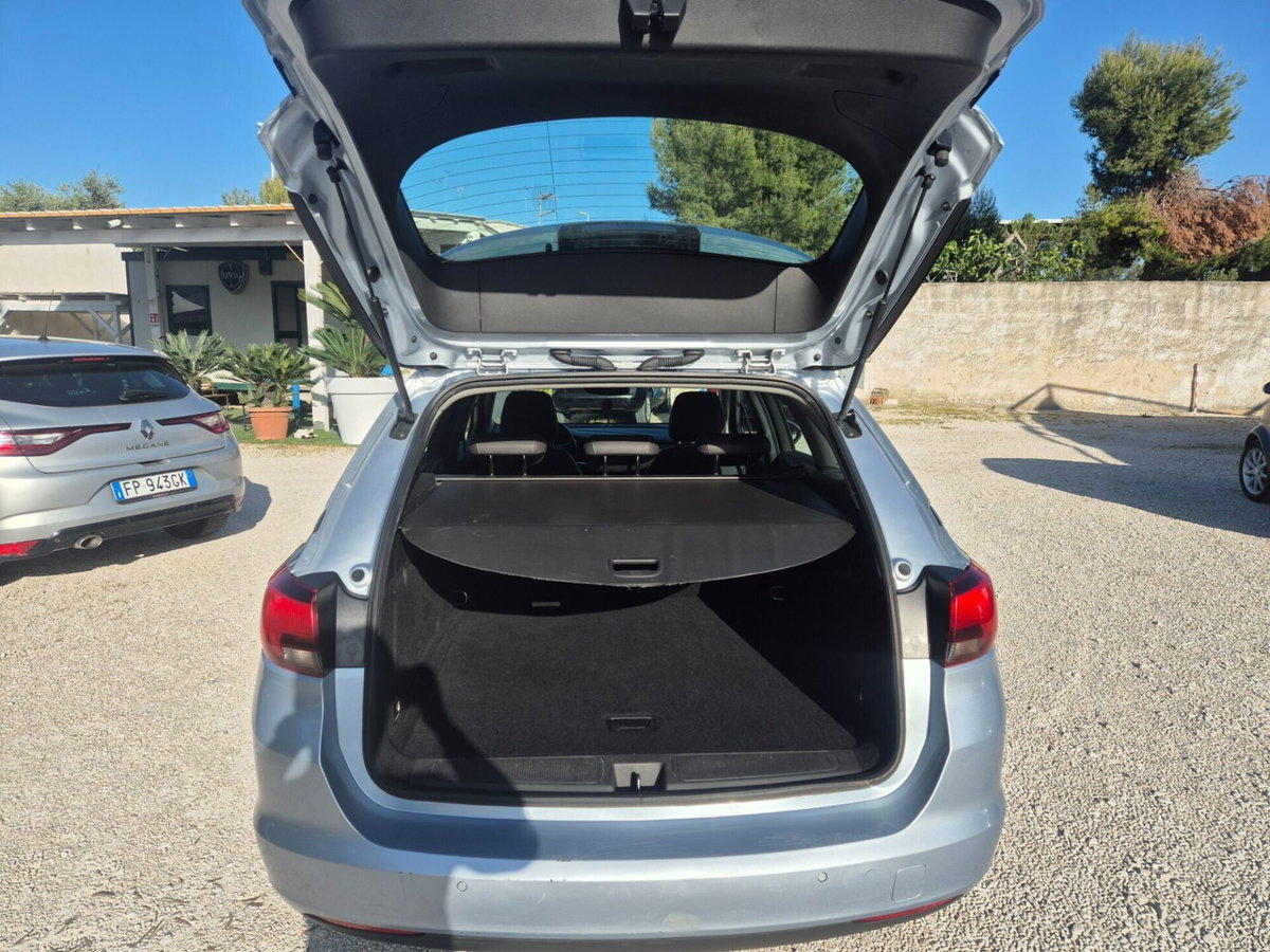 Opel Astra Station Wagon 1.6 CDTi 110CV Start&Stop Sports Elective (19)