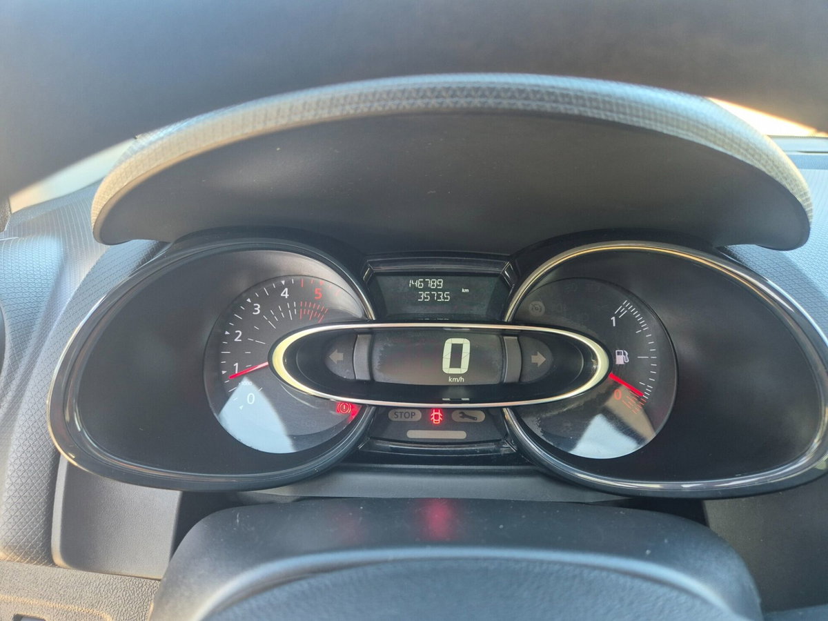 Renault Clio dCi 8V 75CV Start&Stop 5 porte Energy Zen (14)