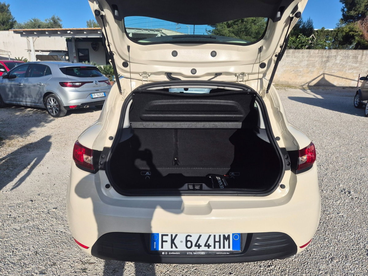 Renault Clio dCi 8V 75CV Start&Stop 5 porte Energy Zen (18)