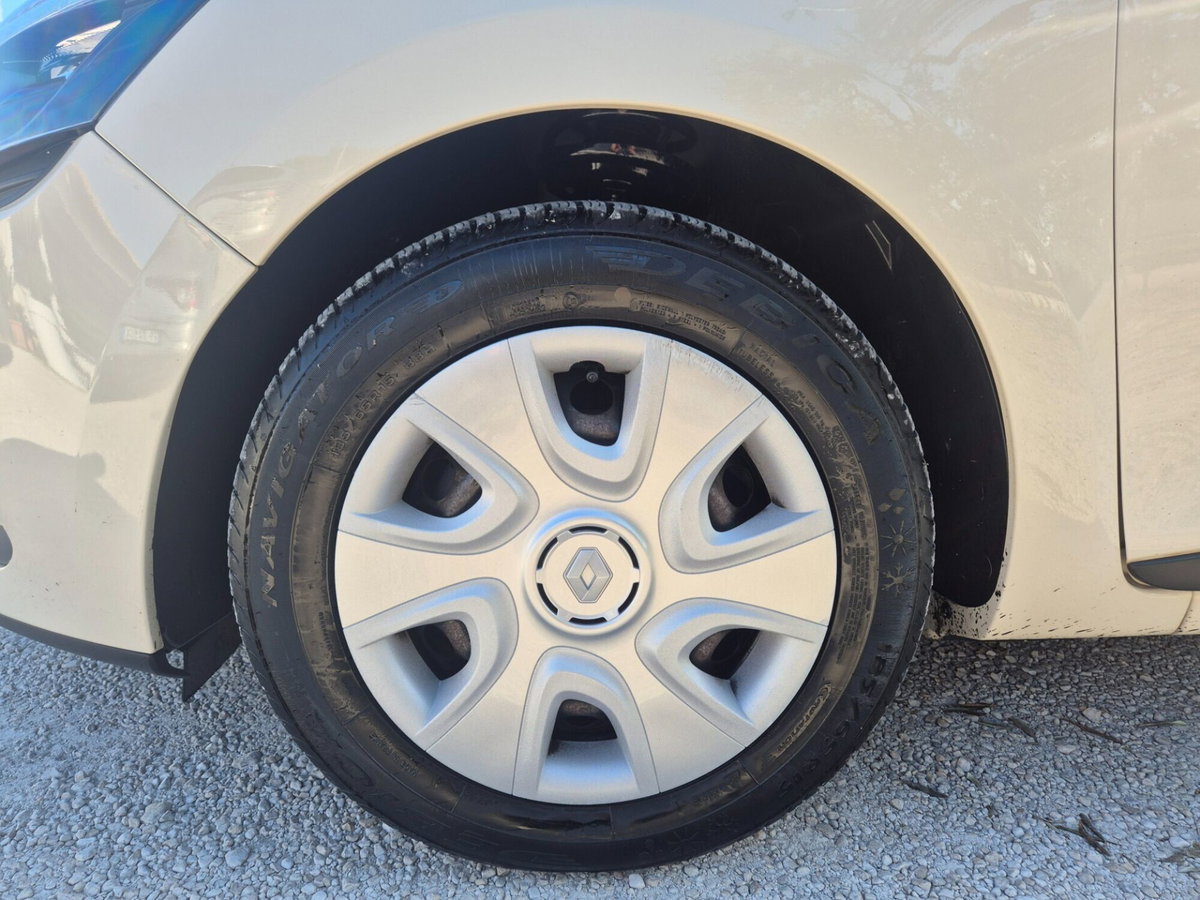 Renault Clio dCi 8V 75CV Start&Stop 5 porte Energy Zen (9)