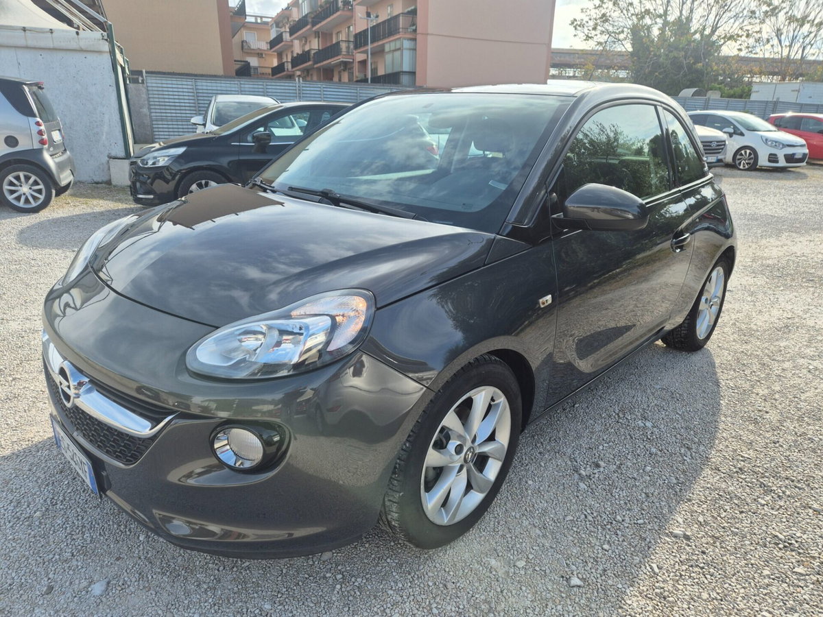 Opel Adam 1.2 70 CV Jam (2)
