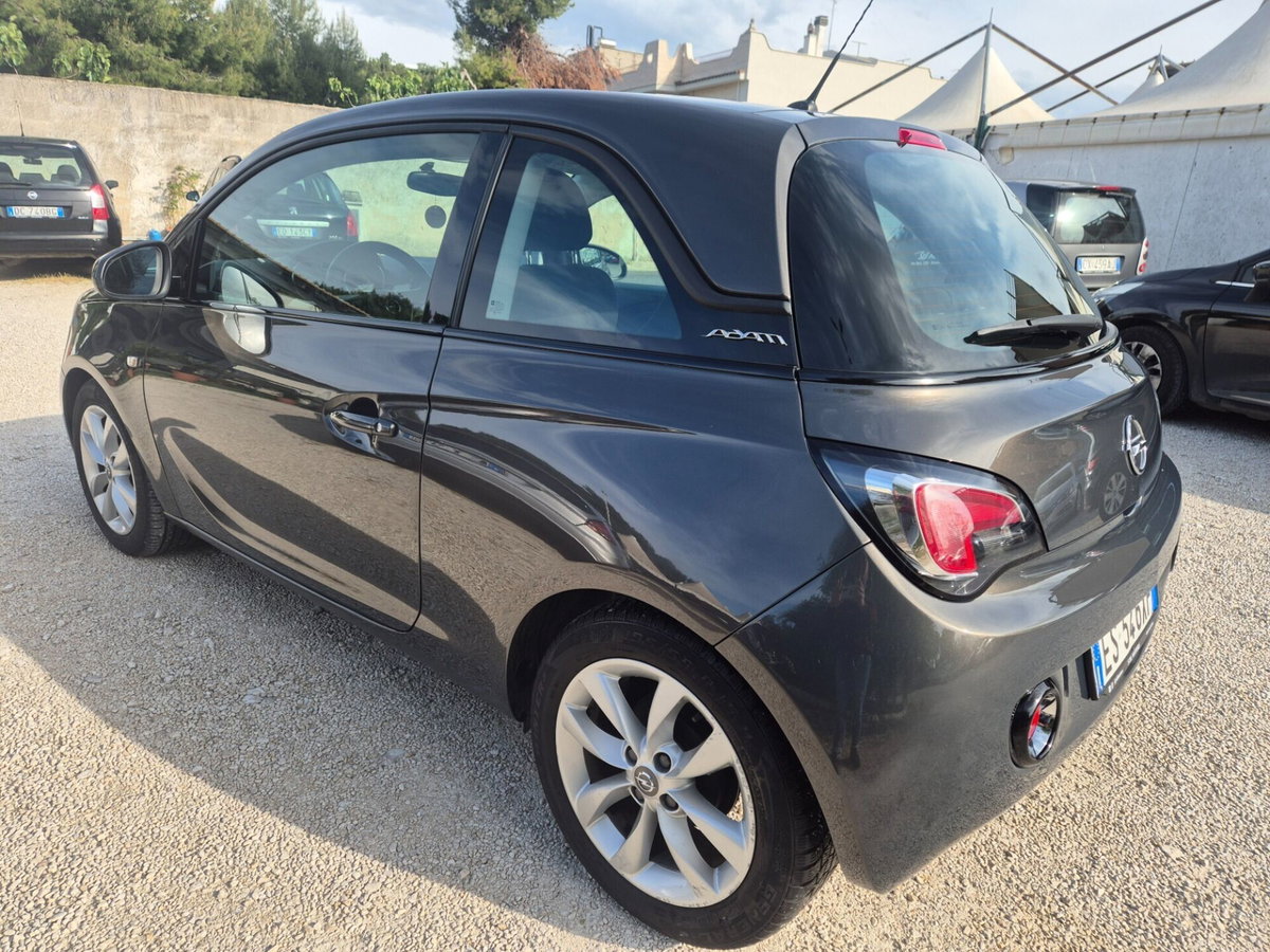 Opel Adam 1.2 70 CV Jam (6)