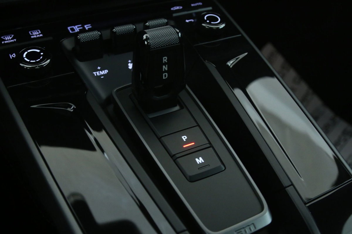 Porsche 911 Coupé 3.0 Carrera 394cv auto (15)