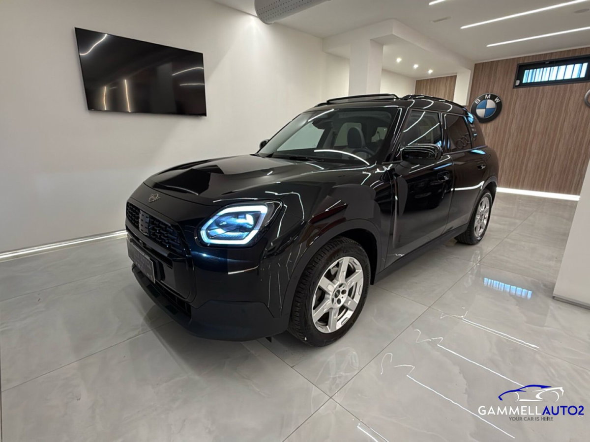 MINI Mini Countryman E Blackyard (2)