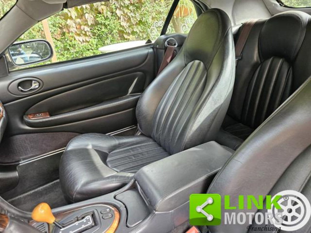 Jaguar XKR 4.0 Convertibile (7)