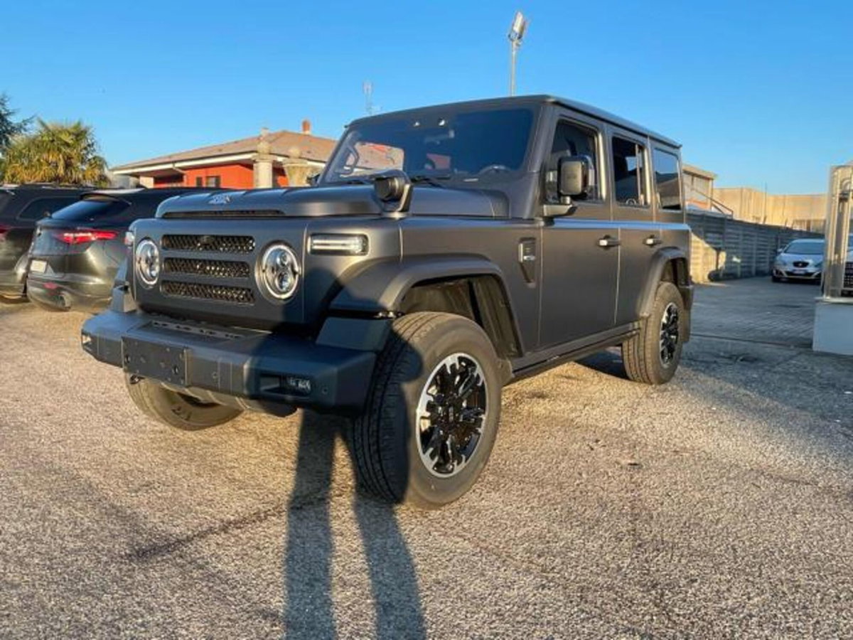 Emc 212 212 2.0 tgdi Officer 4wd 8at (8)