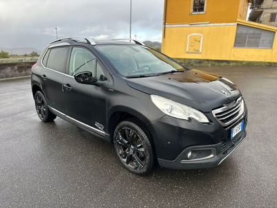 Peugeot 2008 Turbo 130 S&S Black Matt usata