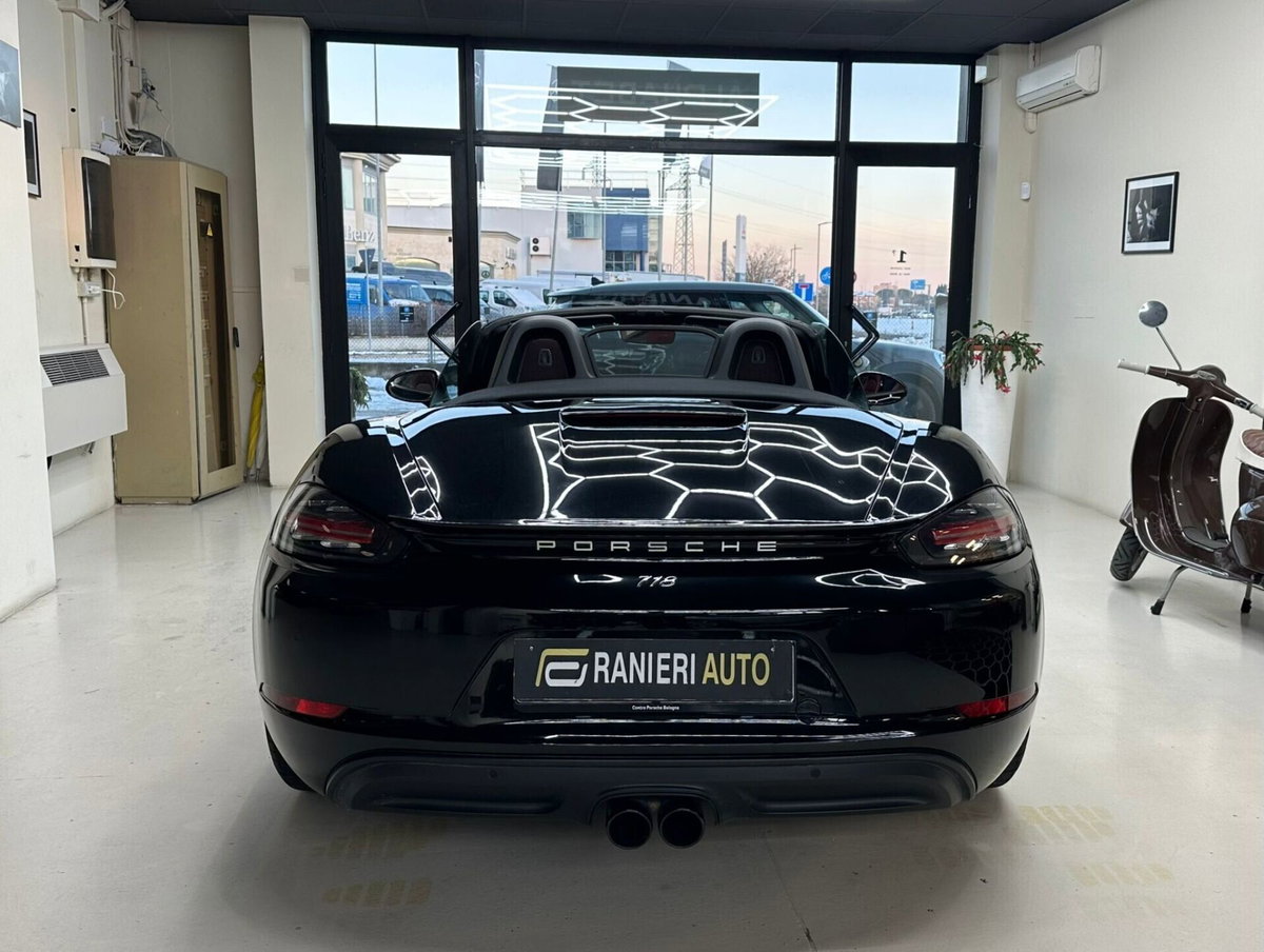 Porsche 718 Boxster  Boxster 2.0 300cv pdk (8)