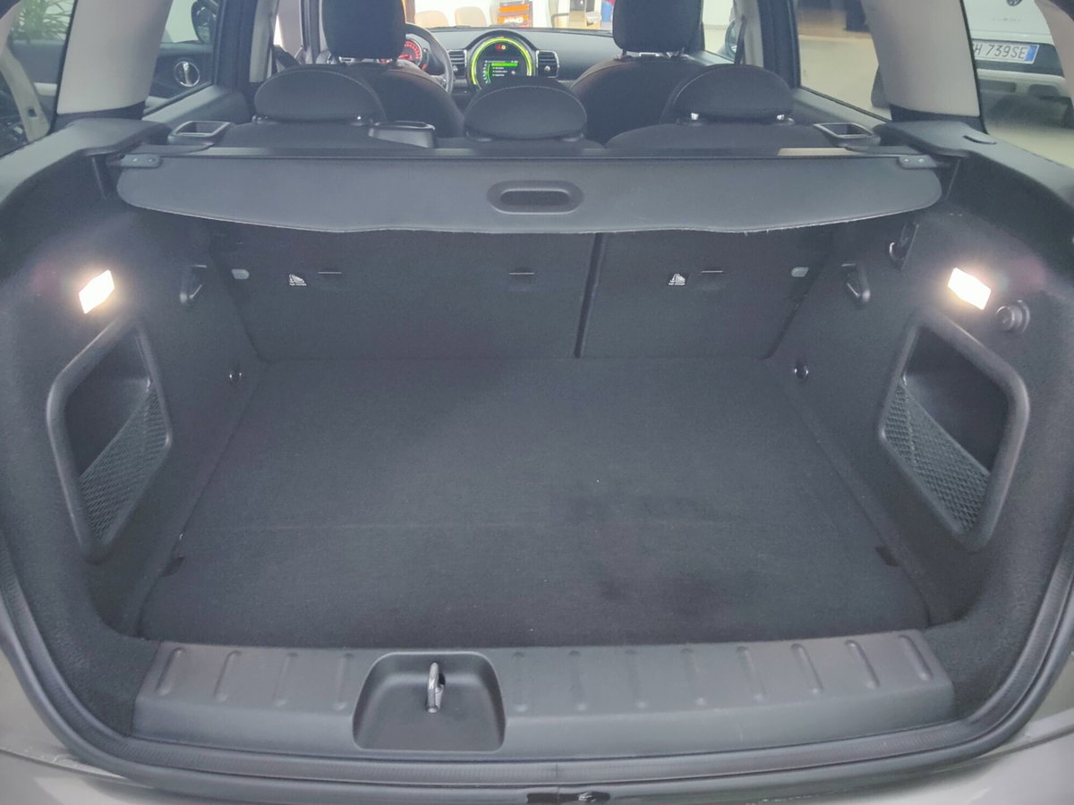 MINI Mini Clubman 1.5 One D Business Clubman (15)