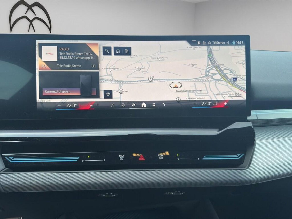 BMW Serie 5 Touring 520d  48V xdrive MSport Pro auto (12)