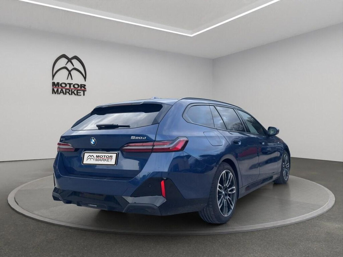 BMW Serie 5 Touring 520d  48V xdrive MSport Pro auto (7)
