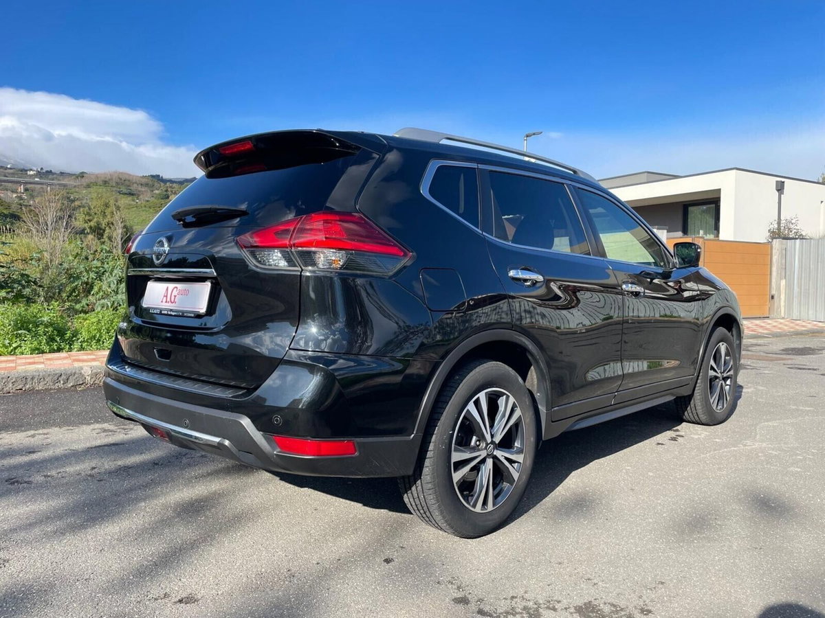 Nissan X-Trail 1.6 dCi 2WD Tekna (5)
