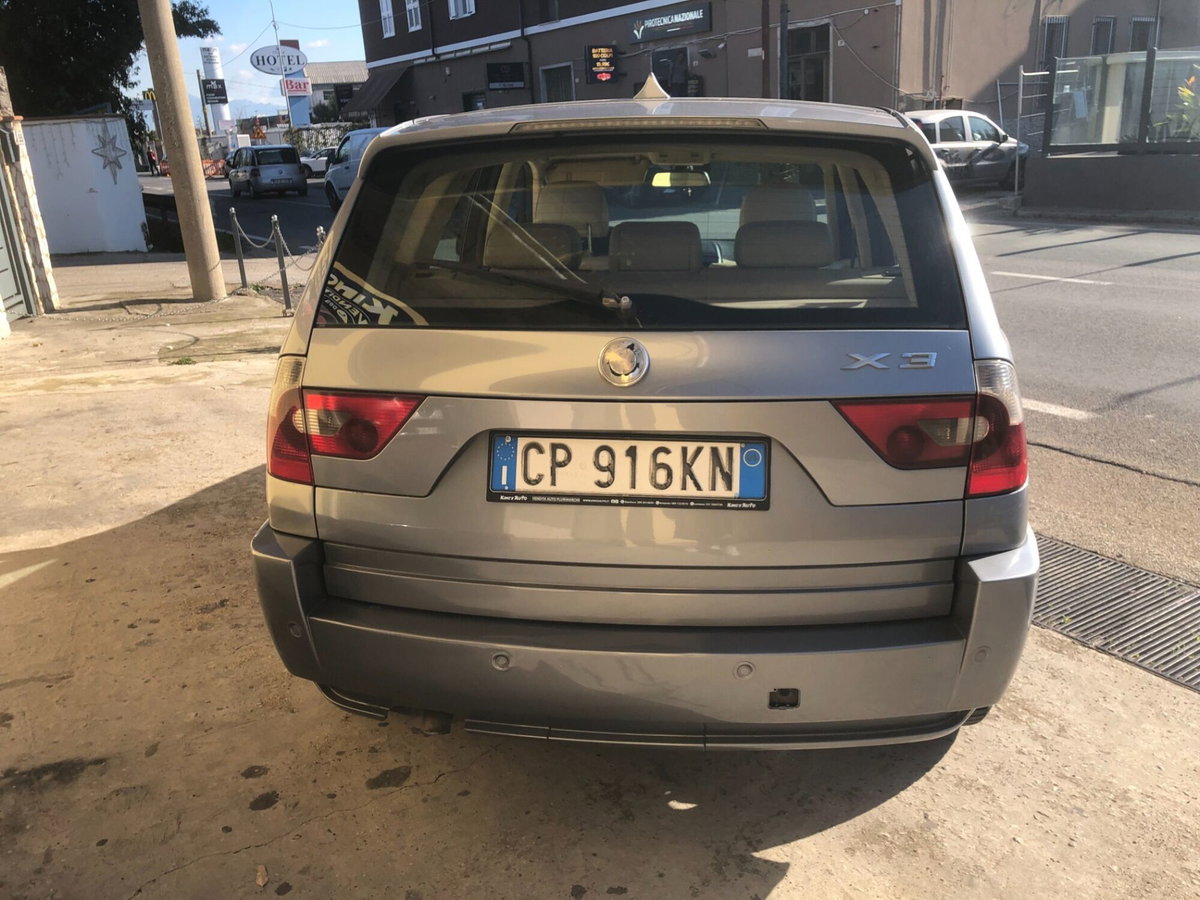 BMW X3 2.0d cat Eletta (7)