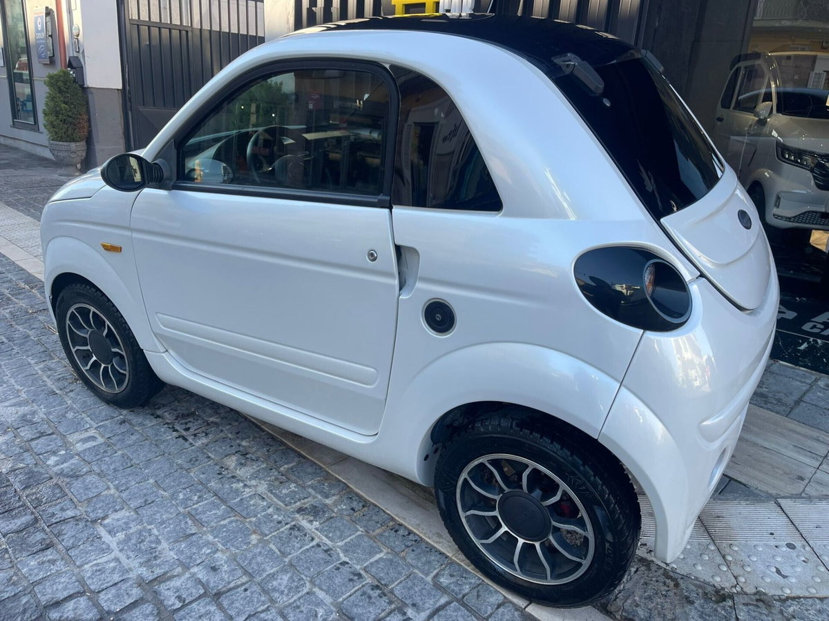 Microcar Due Due Young V3 my18 (5)
