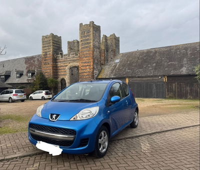 Peugeot 107 68CV 3p. Desir usata