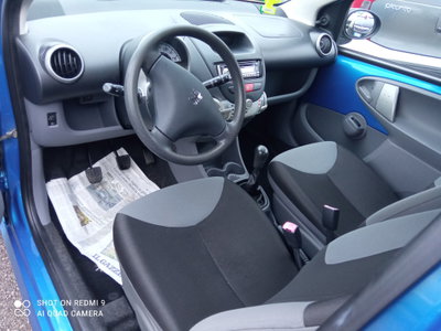Peugeot 107 68CV 3p. Desir (8)