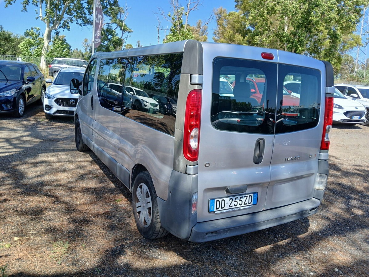 Opel Vivaro Furgone 29 2.5 CDTI PL-TN Combi Semivetrato Fap M1 (5)
