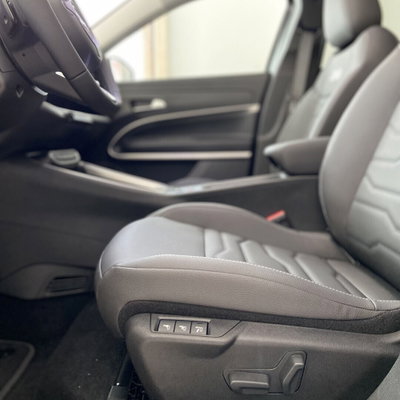 Jeep Avenger 1.2 turbo Summit fwd 100cv (7)