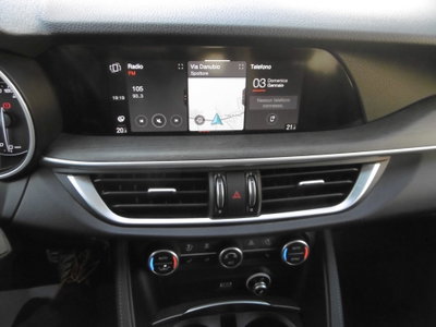 Alfa Romeo Stelvio Stelvio 2.2 Turbodiesel 210 CV AT8 Q4 Ti (13)