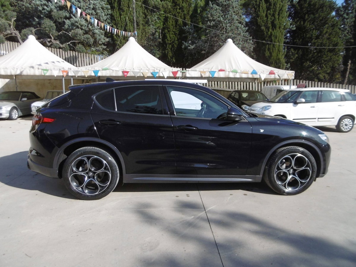 Alfa Romeo Stelvio Stelvio 2.2 Turbodiesel 210 CV AT8 Q4 Ti (4)