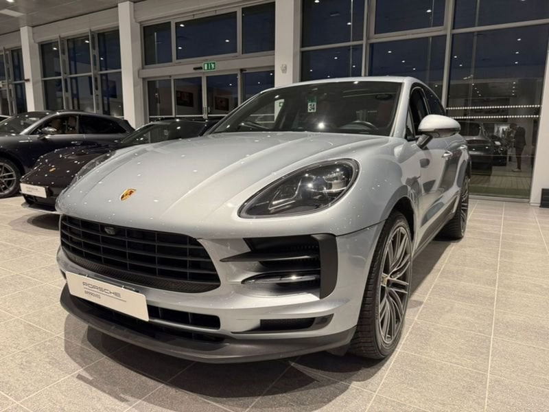 Porsche Macan S