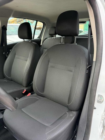Dacia Sandero 1.5 dCi 8V 75CV Start&Stop Ambiance (10)