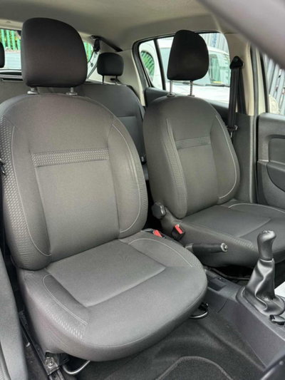 Dacia Sandero 1.5 dCi 8V 75CV Start&Stop Ambiance (16)