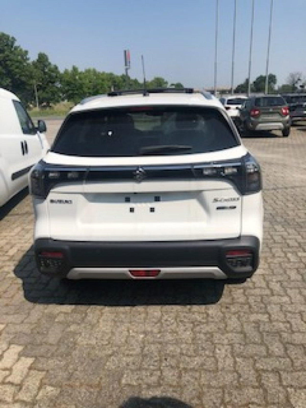 Suzuki S-Cross 1.4h Starview 4wd allgrip 110cv at (10)