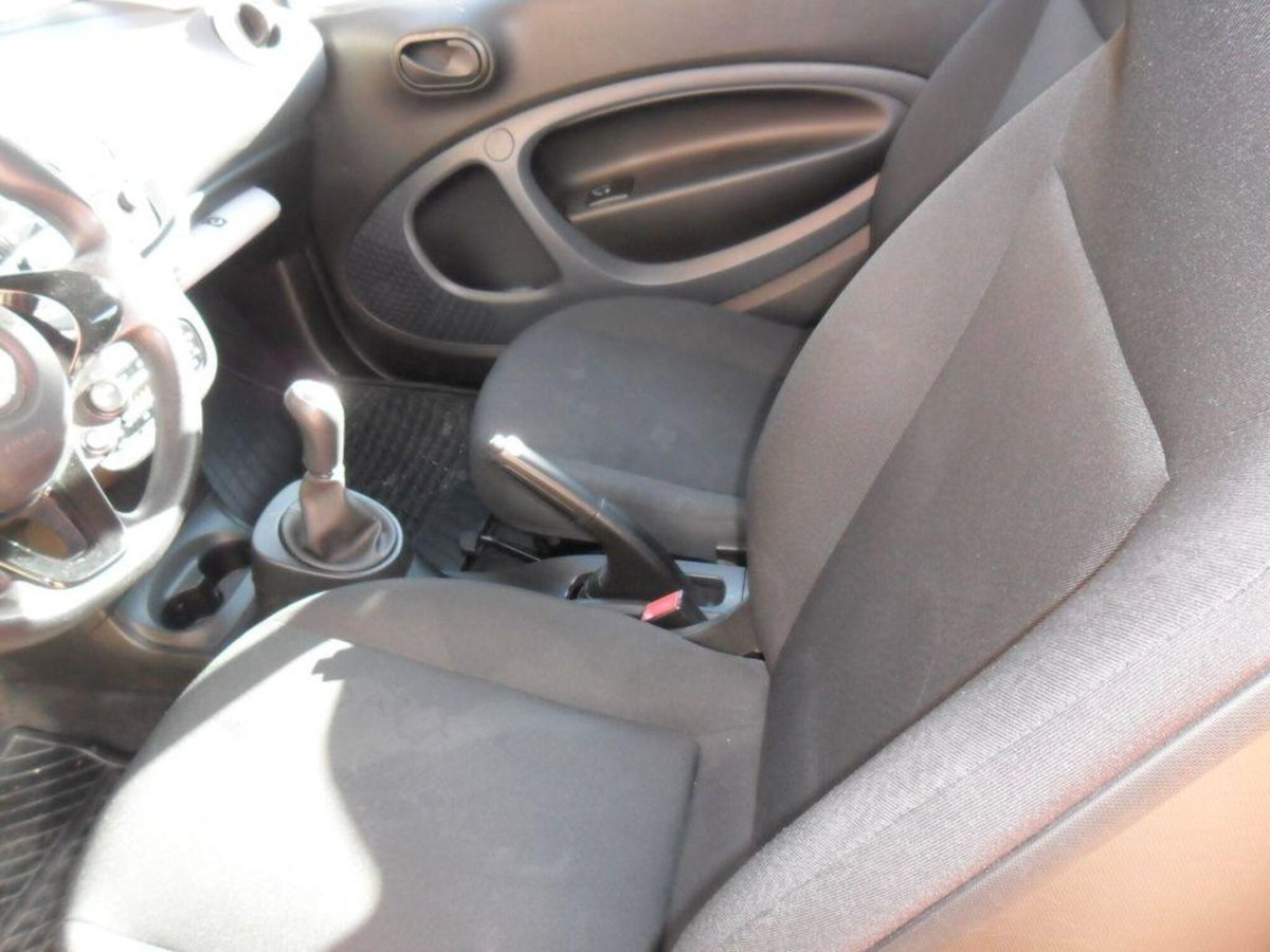 smart Fortwo 70 1.0 Urban (7)