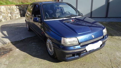 Renault Clio 16V