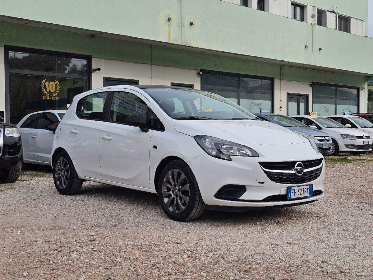 Opel Corsa 1.2 5 porte Innovation (11)