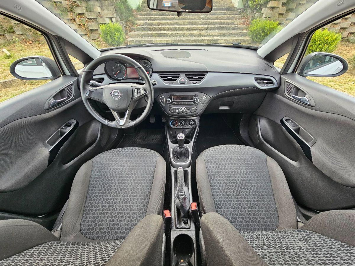 Opel Corsa 1.2 5 porte Innovation (14)