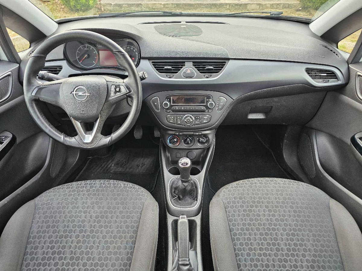 Opel Corsa 1.2 5 porte Innovation (15)