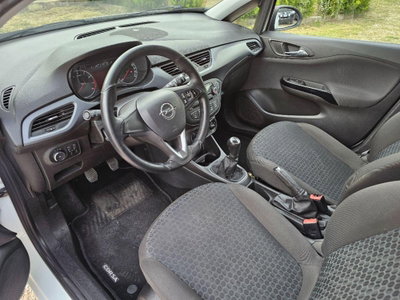 Opel Corsa 1.2 5 porte Innovation (19)