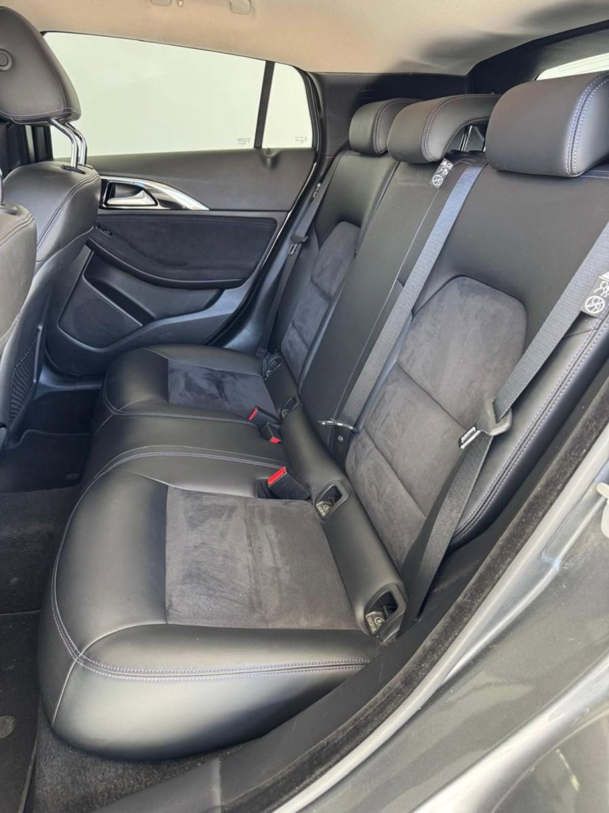 Infiniti Q30 2.2 diesel DCT AWD Premium Tech (18)