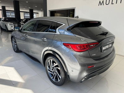 Infiniti Q30 2.2 diesel DCT AWD Premium Tech (2)