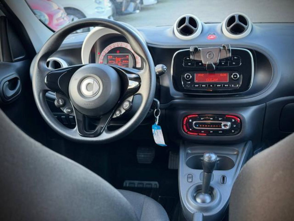 smart forfour forfour 70 1.0 twinamic Youngster (18)