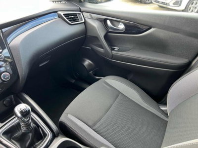 Nissan Qashqai 1.2 DIG-T Acenta (14)