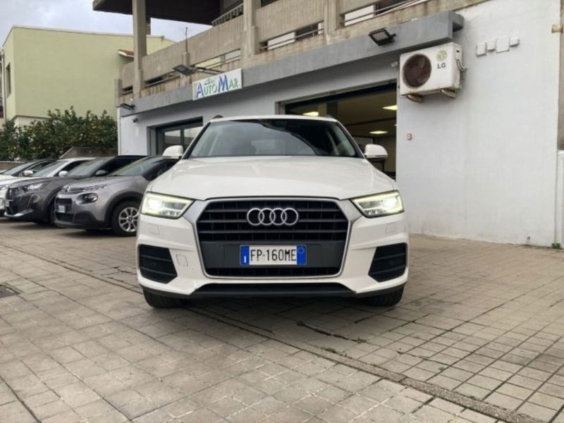 Audi Q3 2.0 TDI 120 CV Business