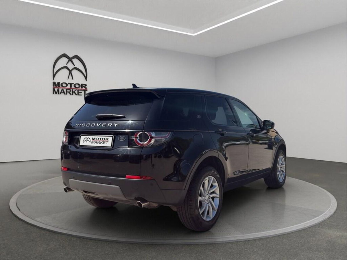 Land Rover Discovery Sport 2.0 TD4 180 CV Pure (7)