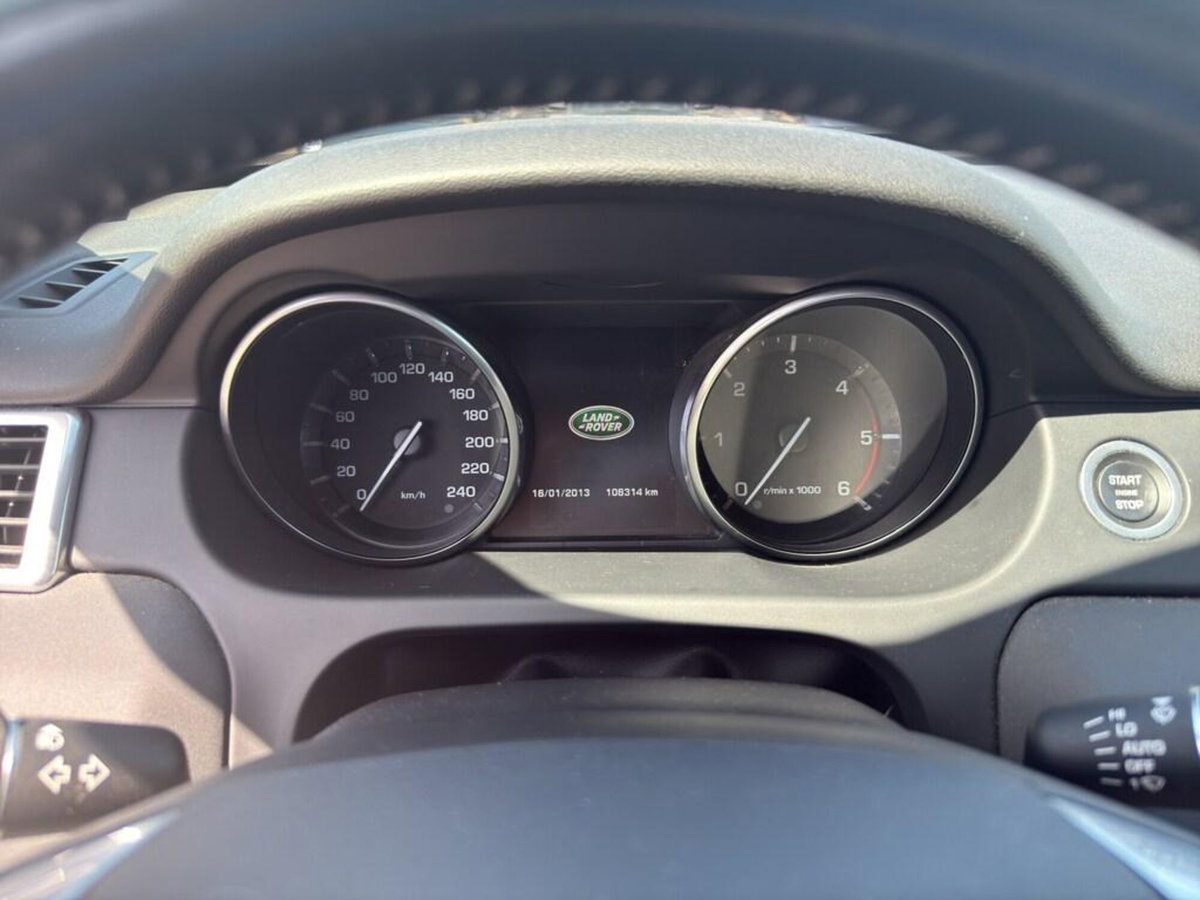 Land Rover Discovery Sport 2.0 TD4 180 CV Pure (9)