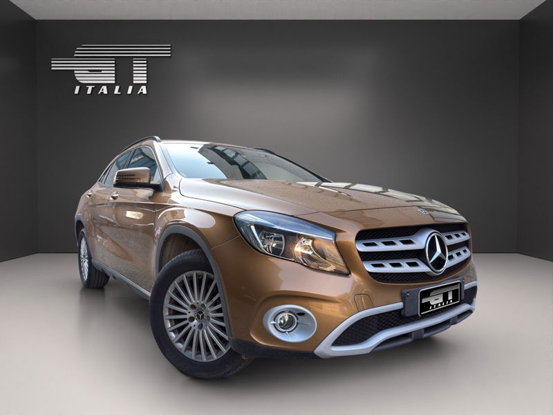 Mercedes-Benz GLA SUV 200 d Business